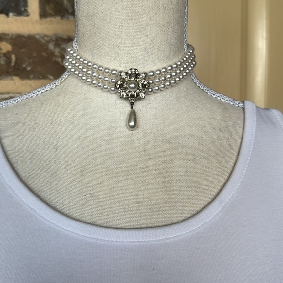 Vintage Hollywood Regency 50s Rhinestone & Pearl Choker Necklace Earrings Set - Picture 5 of 12